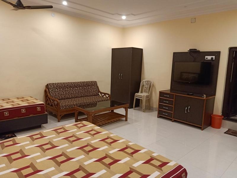 Scindhia Guest House Varanasi Exterior photo