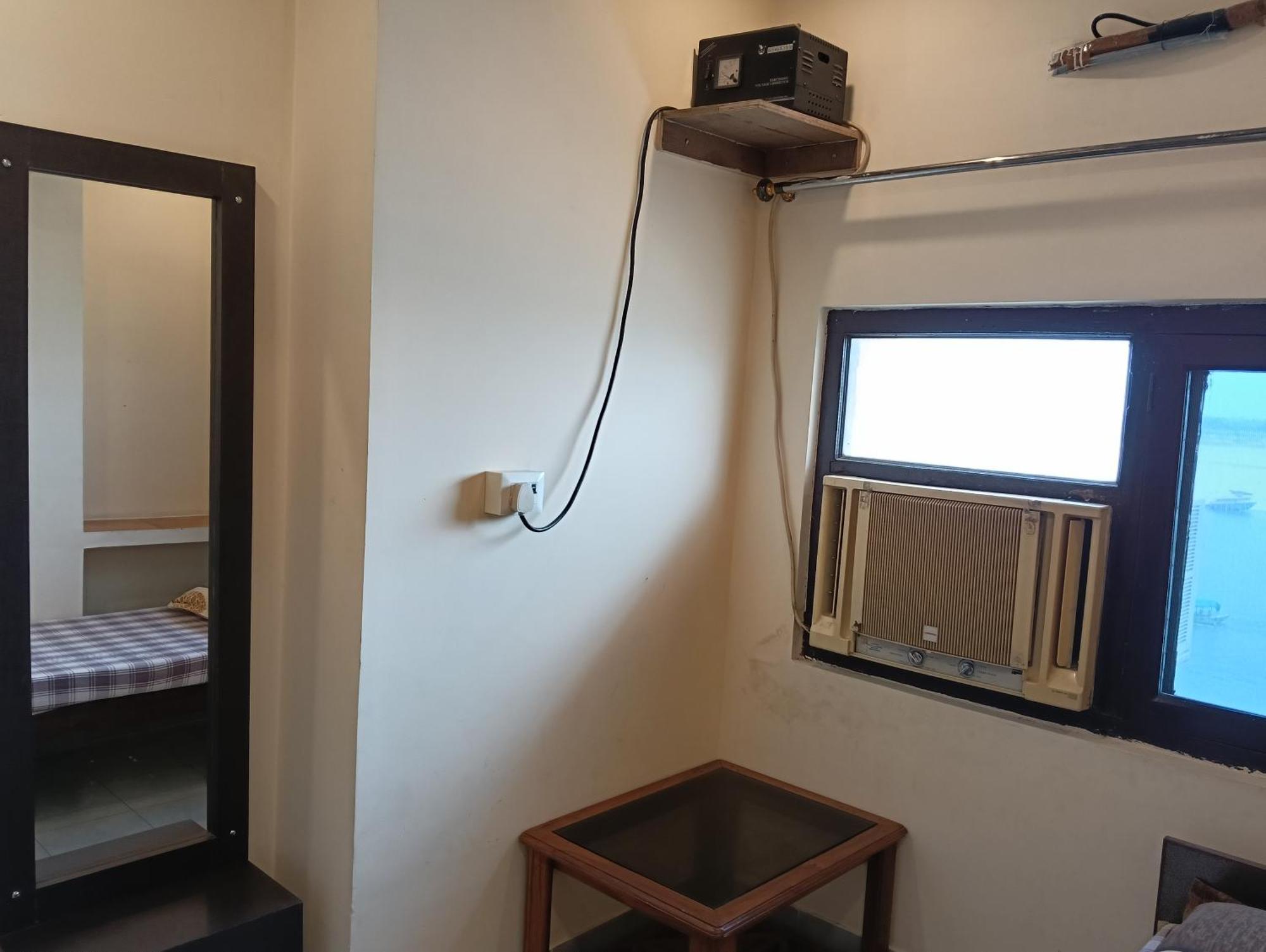 Scindhia Guest House Varanasi Exterior photo